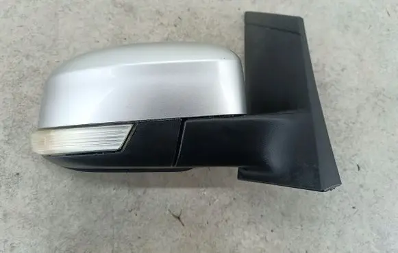 Ford Focus Front door electric wing mirror 