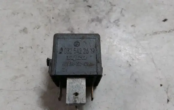 Mercedes-Benz ML W163 Other relay A0025422619