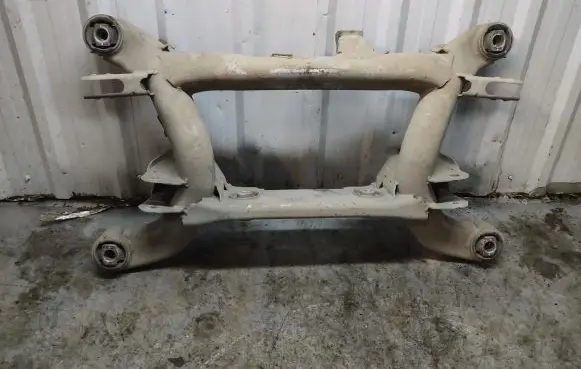 BMW 5 E39 Rear subframe 