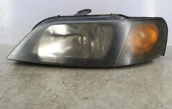 Mitsubishi Space Star Headlight/headlamp