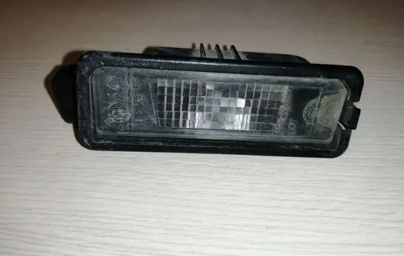 Volkswagen PASSAT B7 Number plate light 1K8943021