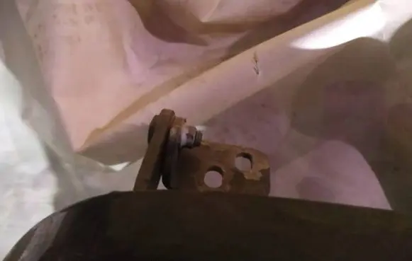 Renault Espace II Tailgate/trunk/boot hinge