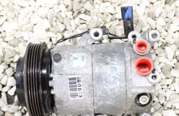 Hyundai i10 Air conditioning (A/C) compressor (pump)
