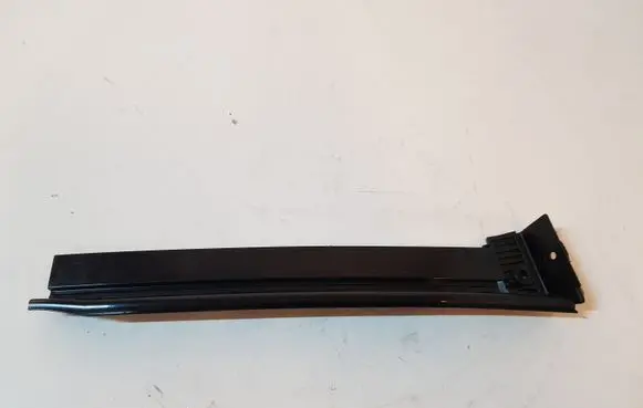 Ford Mustang VI Other front door trim element FR3B6302565
