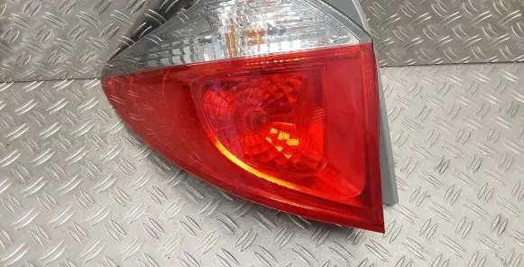 Rear/tail lights