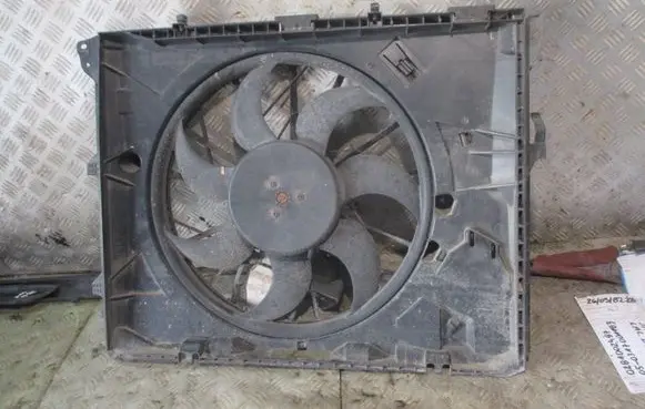BMW 1 E81 E87 Electric radiator cooling fan 7561711 7328144