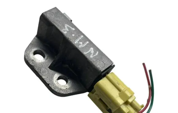 Nissan Murano Z50 Airbag deployment crash/impact sensor 0054270636
