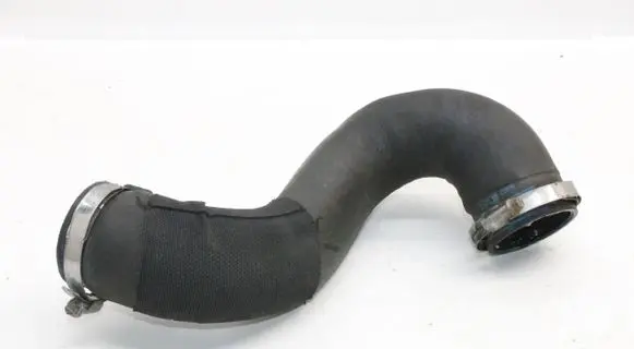 Peugeot RCZ Intercooler hose/pipe 9688234980
