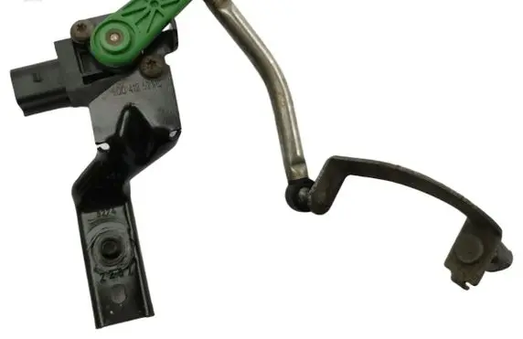 Audi A5 8T 8F Headlight/headlamp level sensor 5Q0907503