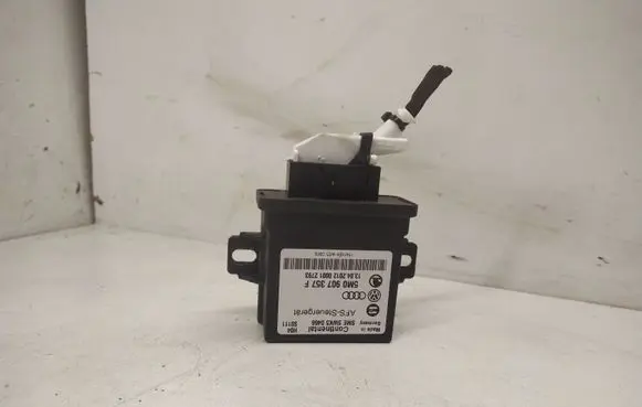 Volkswagen PASSAT CC Light module LCM 5M0907357F SME5WK50466
