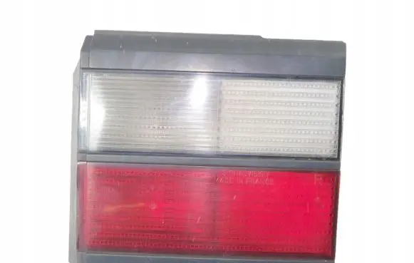 Volkswagen PASSAT B3 Tailgate rear/tail lights