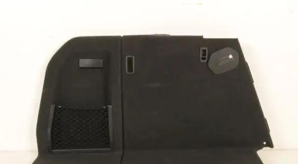 Trunk/boot side trim panel