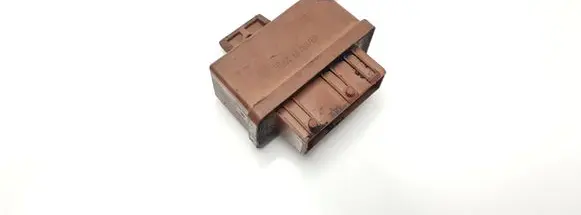 Peugeot 806 Fuel pump relay 240109