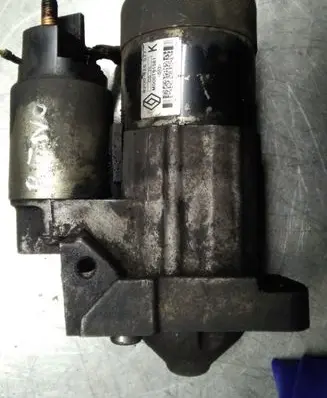 Renault Megane II Starter motor M000T91581 8200426577