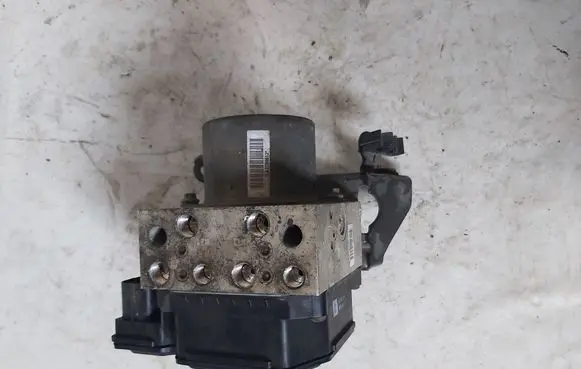 Ford Galaxy ABS Pump 8G912C405
