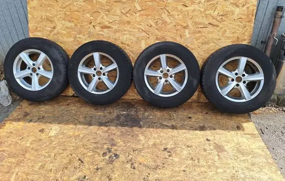 Toyota Aygo AB40 R16 alloy rim 