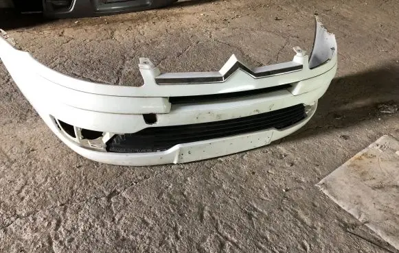 Citroen C4 I Front bumper 9646215477 9650046377 0001417