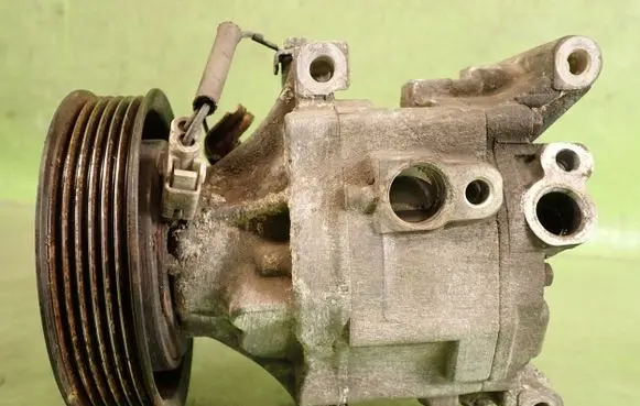 Toyota Corolla E120 E130 Air conditioning (A/C) compressor (pump) 447260-7961SCSA06C