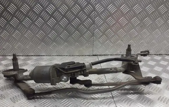 Mazda 5 Front wiper linkage and motor 15933000600