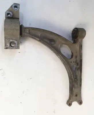 Volkswagen Golf V Front lower control arm/wishbone 1K0407153G