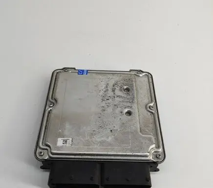 Volkswagen PASSAT B8 Engine control unit/module 04L907309R