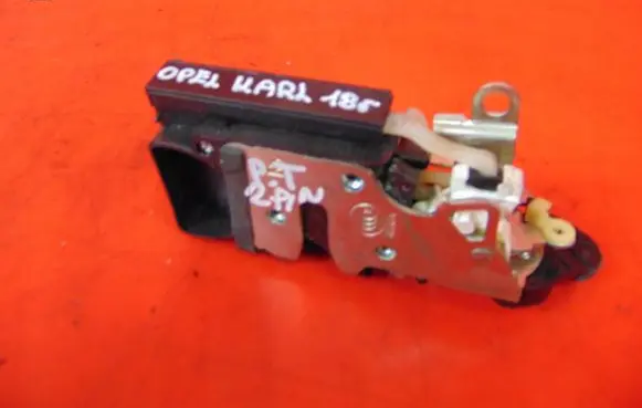 Opel Karl Rear door lock GK2