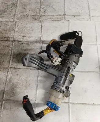 Hyundai Tucson JM Ignition lock