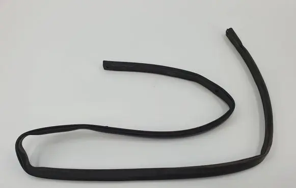 Mazda 3 I Engine compartment rubber 