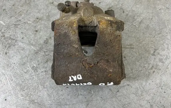 Skoda Octavia Mk3 (5E) Front brake caliper
