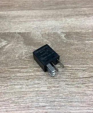 Volvo V50 Other relay 9441161