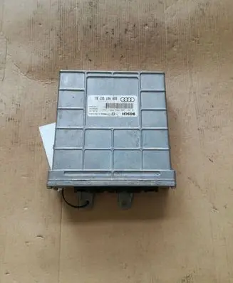 Audi A4 S4 B5 8D Engine control unit/module 0261203554