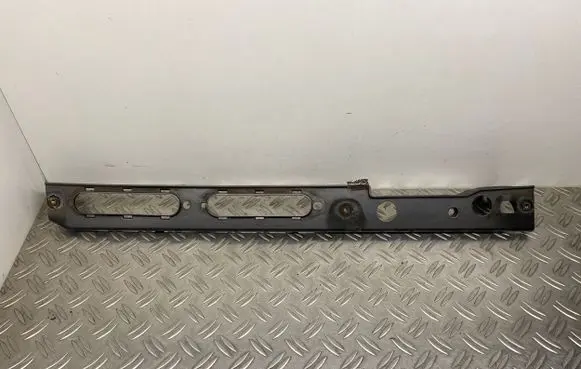 Land Rover Range Rover Sport L494 Fender mounting bracket CPLA16151AA