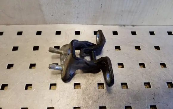 Peugeot 4007 Rear door upper hinge