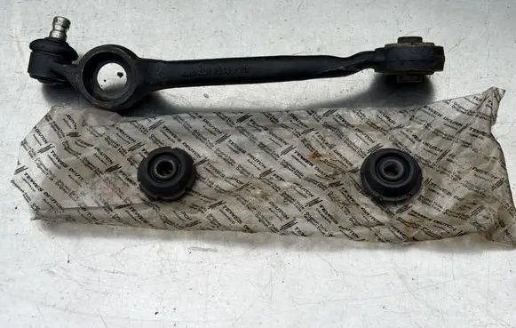 Audi A6 S6 C4 4A Front lower control arm/wishbone 4A0407158B
