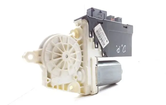 Citroen C5 Front door window regulator motor 9637541380 104997105