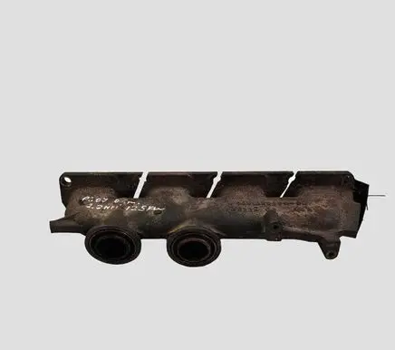 Peugeot 407 Exhaust manifold