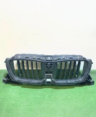BMW X3 G01 Front bumper upper radiator grill 5A1DA4809