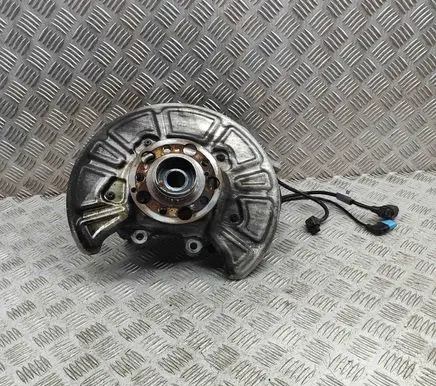 Mercedes-Benz AMG GT R190 C190 Rear wheel hub A1903502801 A1903504401