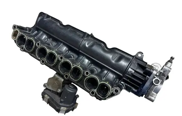 Opel Insignia A Intake manifold 55571993 32810088