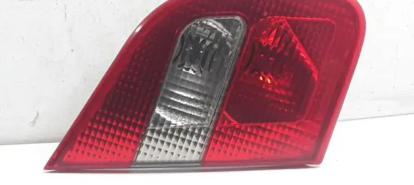 Mitsubishi Carisma Tailgate rear/tail lights 151207
