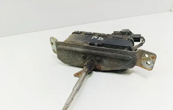 Volvo S80 Headlight wiper motor 