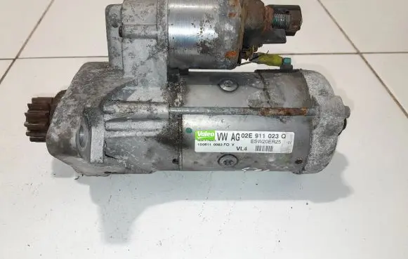 Volkswagen Sharan Starter motor 02E911023Q