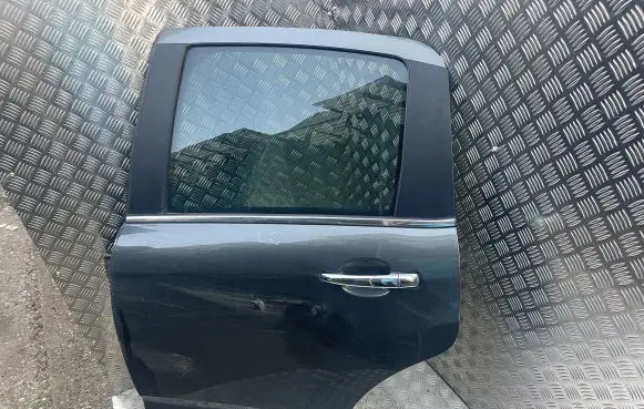 Citroen C3 Front door