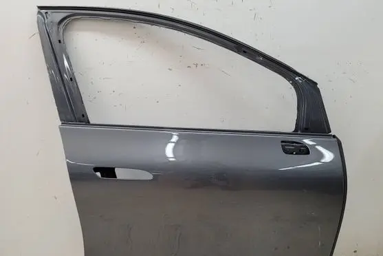Mercedes-Benz EQE x294 Front door