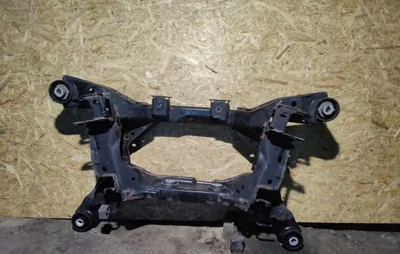 Land Rover Range Rover Velar Rear subframe 