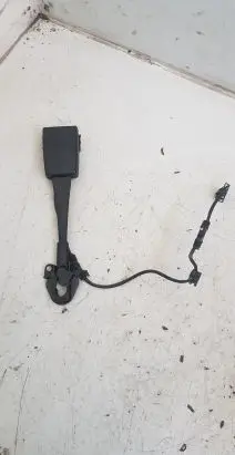 Audi A4 S4 B8 8K Front seatbelt buckle 8K0857755F
