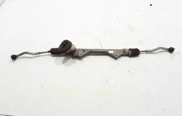 Dacia Sandero Steering rack 8200849701