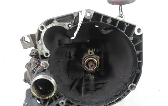 Fiat Punto (188) Manual 6 speed gearbox 