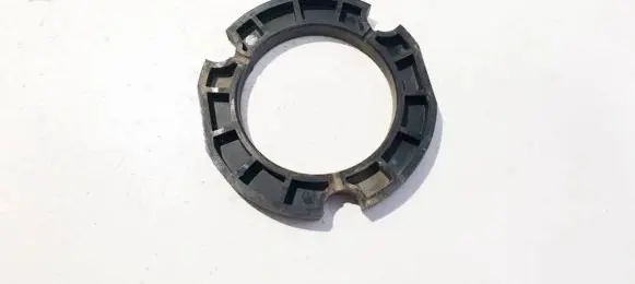Mercedes-Benz R W251 Front coil spring rubber mount e4xk4z007a03 e4-xk4-z007a03