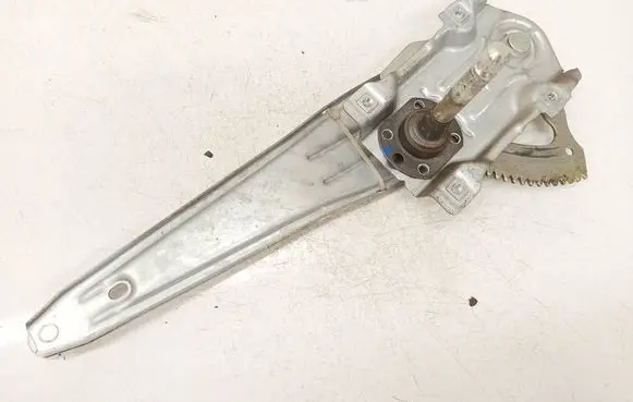 Toyota Avensis T250 Sliding door window regulator with motor 